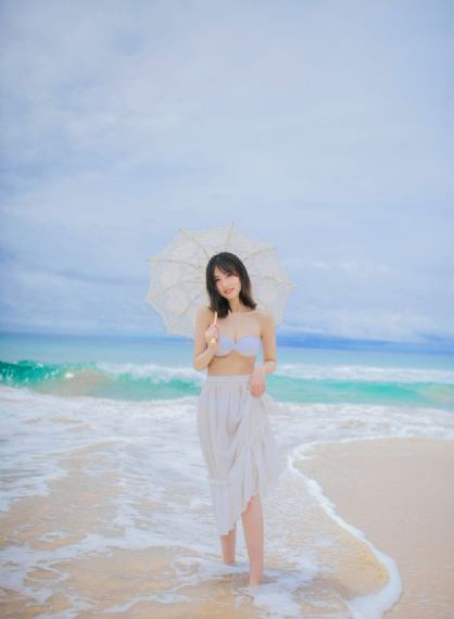 女大学生的沙龙室