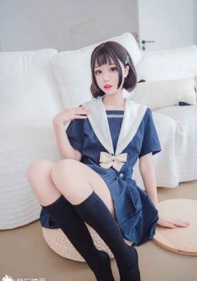 女大学生精油按摩电影