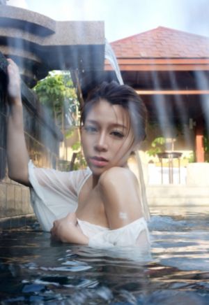 电影理伦三级寂寞的少妇