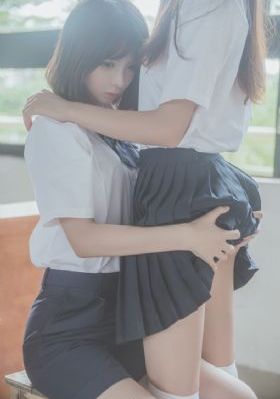 年轻人整顿婚礼:放个短片就干饭